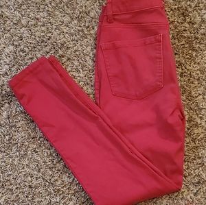 Basic red high-waisted pants
